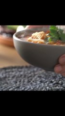 Caldo Tlalpeño con Chicharrón