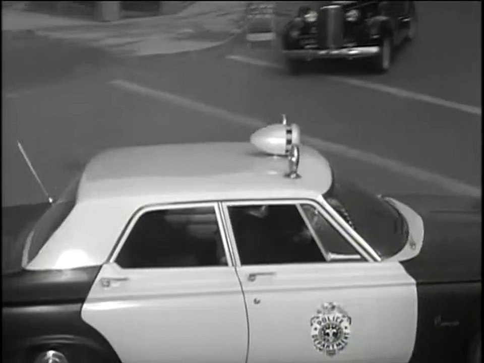 Herman And The Bank Robbers | The Munsters