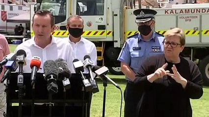 Authorities in WA issue a 'leave now' warning