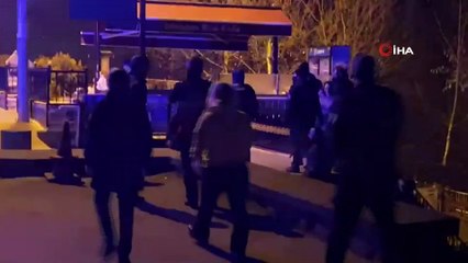 Kısıtlama saatlerinde tarihi köprüye çıkıp intihar etmek istedi