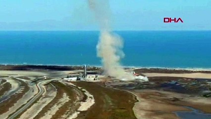 SpaceX'in Starship roketi iniş sırasında patladı
