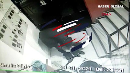 Hırsız tüm apartmanı ayakkabısız bıraktı