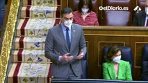 Sánchez evita contestar a los ataques de Abascal sobre los menas y la inmigración