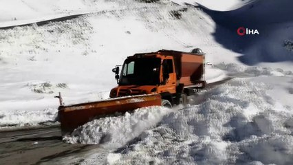 - Van- Bahçesaray yolu ulaşıma açıldı