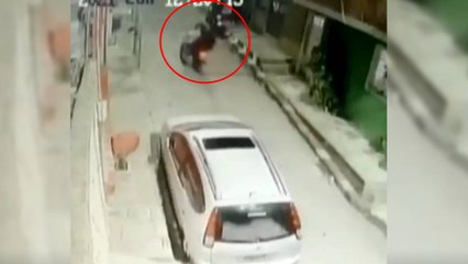 Joven recibió dos disparos por robarle la moto en Bogotá