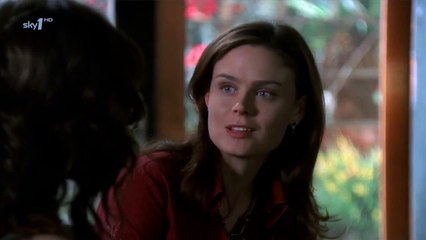 Bones 1x17 - “nothing in this universe happens just once, Angela"