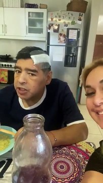 Hola Luque, estoy abollado : se filtra un video de Diego Maradona días antes de morir, luego de la cirugía