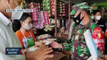 Danrem 082 Dan Wali Kota Kediri Bagikan Masker