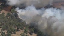 El incendio forestal en Perth sigue sin control tras 3 días