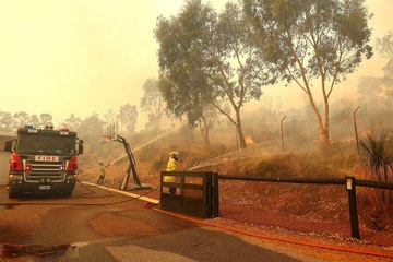 Australia Is Once Again Battling Bushfires, Complicating COVID-19 Lockdown Protocols