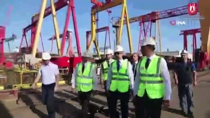 Yunuslar boğazdan görsel şölen havasında böyle geçti