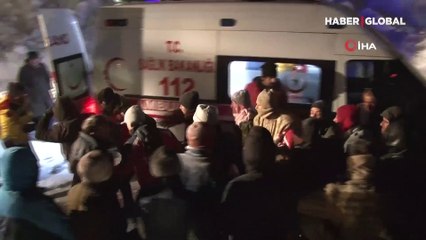 42 kişi öldü o hayatta kaldı! Van Bahçesaray'daki çığ felaketinden camda gördüğü ışık kurtardı