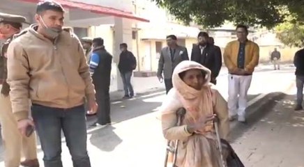 Kanpur: दिव्यांग महिला की लापता बेटी को पुलिसवालों ने ढूंढ निकाला