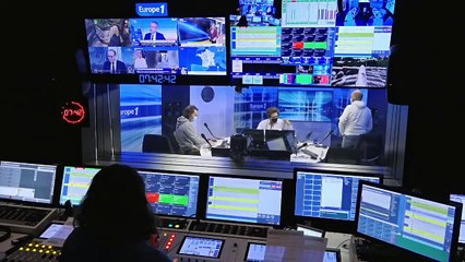 "En thérapie" : "Il ne faut pas regarder la série d'un coup", conseille Olivier Nakache