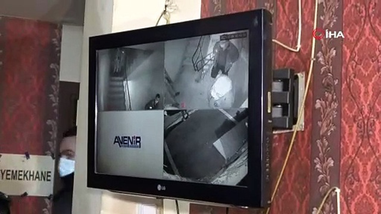 Adana'da gece yarısı kumarhane baskını