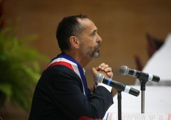 Robert Ménard salue “la résilience” de Marine Le Pen et fait son mea culpa