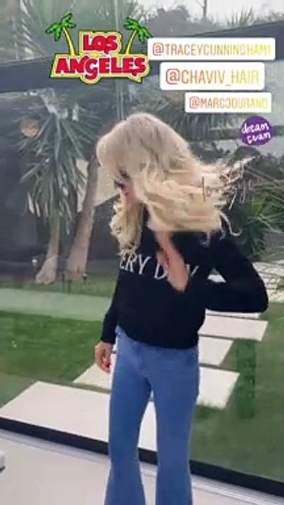 Laeticia Hallyday dévoile sa nouvelle coiffure sur Instagram. Le 4 février 2021.