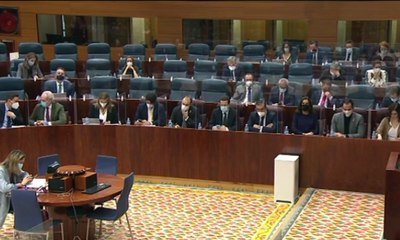 Isa Serra, a Ayuso: "Hay dos residencias con dos brotes, 22 personas fallecidas y no han hecho nada"