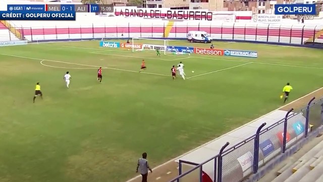 La belle finition de Kluiverth Aguilar avec le Club Alianza Lima