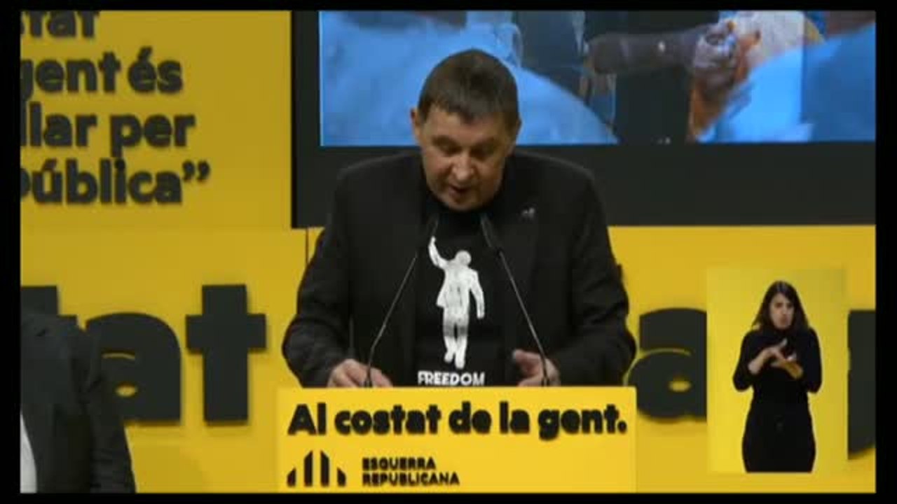 Otegi dice que si Illa puede sumar, lo hará con "todos los que no quieren la República catalana"