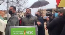 Lanzan objetos contra el ultraderechista Abascal en Salt (Girona)