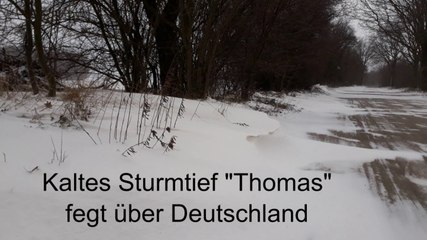 Kaltes Sturmtief "Thomas" fegt über Deutschland