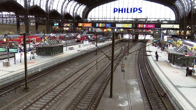 Il maltempo mette in ginocchio mezza Europa. Tempesta di neve in Germania e nei Paesi Bassi