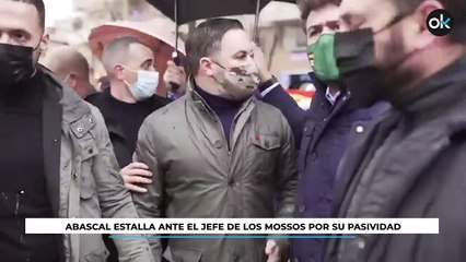 Abascal estalla ante el jefe de los Mossos por su pasividad: "¿Van a seguir permitiendo esto?"
