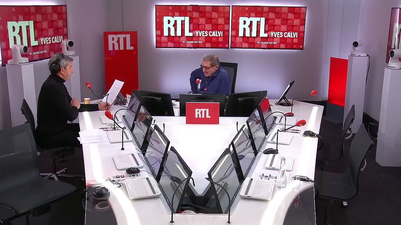 Froid : les conseils de Michel Cymes pour éviter les pieds gelés