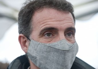 Accusé par Schiappa de “se coucher devant les dealers”, le maire écolo de Grenoble demande à Macron de “tenir ses ministres”