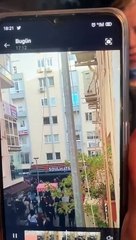 Polisin İzmir'deki Boğaziçi eyleminde bir esnafın boğazını sıktığı görüntüler ortaya çıktı