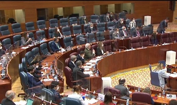 El presidente de la Asamblea de Madrid (Ciudadanos) para los pies al portavoz de Ayuso: a punto de expulsarle