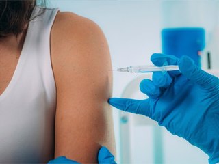 Ethikrat lehnt Sonderbehandlung für Corona-Geimpfte ab