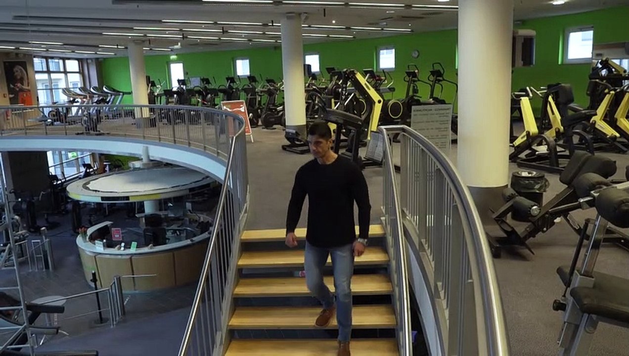 Sport in corona-zeiten - vom fitnessstudio ins wohnzimmer
