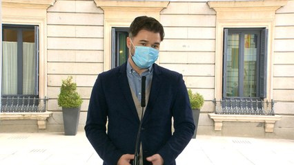 Rufián dice que Casado "se paseaba" con Bárcenas "desde que era un chaval"