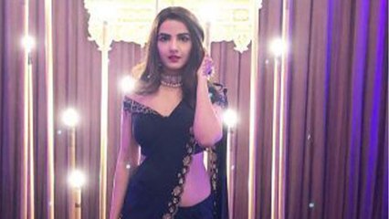 Bigg Boss 14; Jasmin Bhasin Black साड़ी में घर में मारेंगी एंट्री; Check Out |FilmiBeat