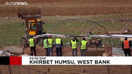 Israel army demolishes structures in Palestinian community