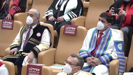 ANKARA-2) Cumhurbaşkanı Erdoğan: '15 genç üniversitemizin, proje kapsamına alınan 63 bölümündeki öğrencileri bazı dersleri bu 12 üniversitenin kıdemli hocalarından alacaklar'