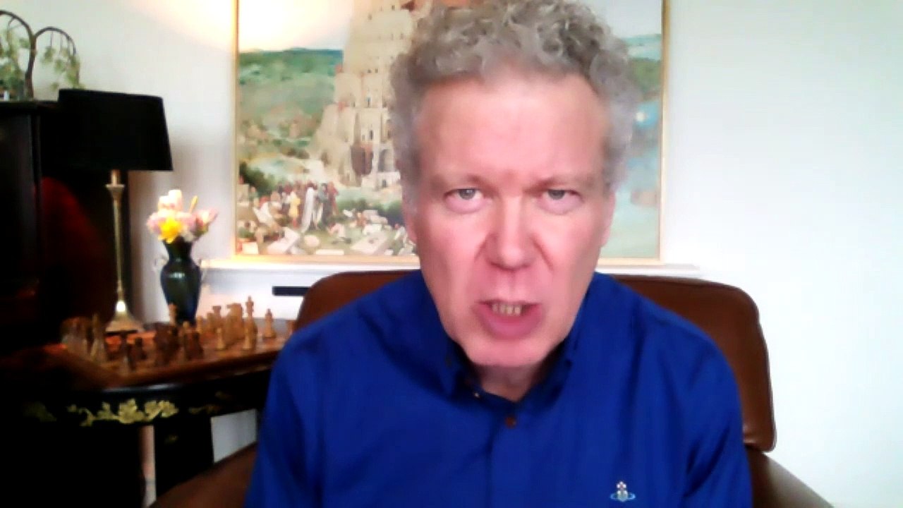 The Andrew Eborn Show SUSTAINABLE CLOTHES with fashion designer Mary Martin - Hair Scrunchies