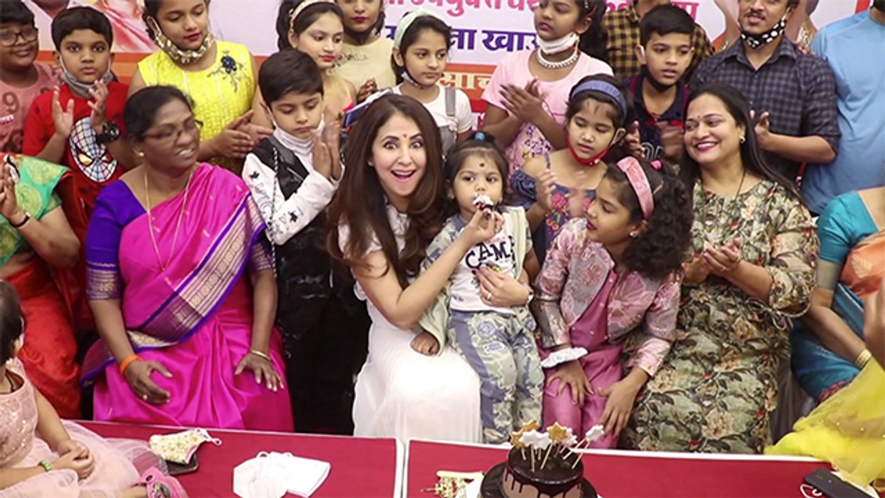 Urmila Matondkar Celebrates Her 47th Birthday At Orphanage And Old Age Home