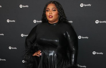 Lizzo a appris à aimer son ventre tel qu'il est