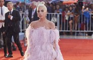 Lady Gaga comparte un duro testimonio personal para homenajear al personal sanitario