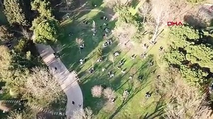 Güneşli havayı görenler Maçka Parkı'na akın etti