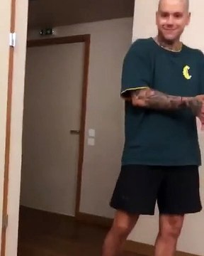 Mike: Συγκινεί με την αφιέρωση στην Τσαγκρινού για την Παγκόσμια Ημέρα κατά του Καρκίνου