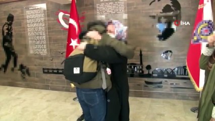 İkna yoluyla teslim olan terörist, ailesiyle buluşturuldu