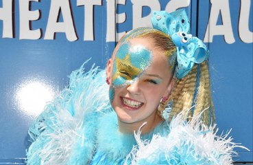 JoJo Siwa confirms she has a girlfriend
