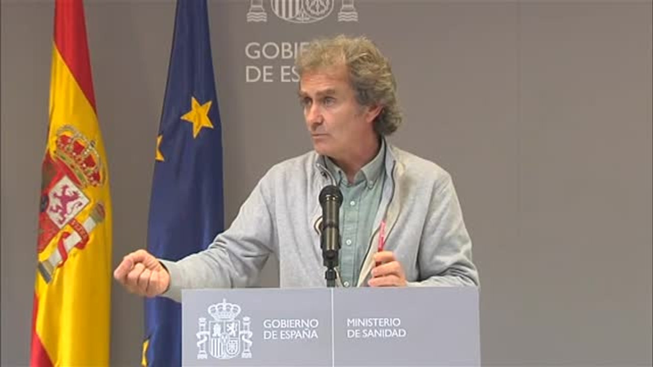 Simón: "No todos, pero una parte muy importante de los pacientes con cáncer son pacientes vulnerables"