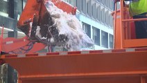 Removing large amounts of snow in New York City
