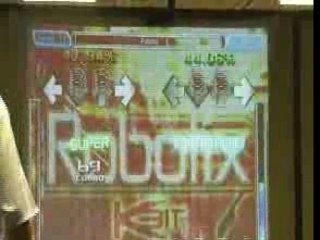 Yuber VS MaxPayne (robotix)