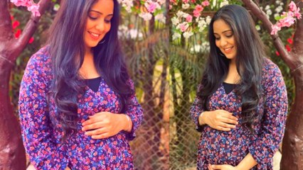 Famous Singer Harshdeep Kaur है Pregnant, Baby Bump Flaunt करते आई नजर | Boldsky